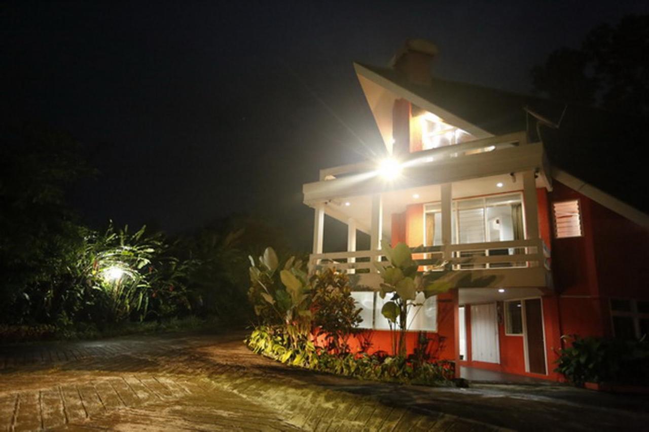 Villa Alam Indah By Anrha Bogor Exterior photo